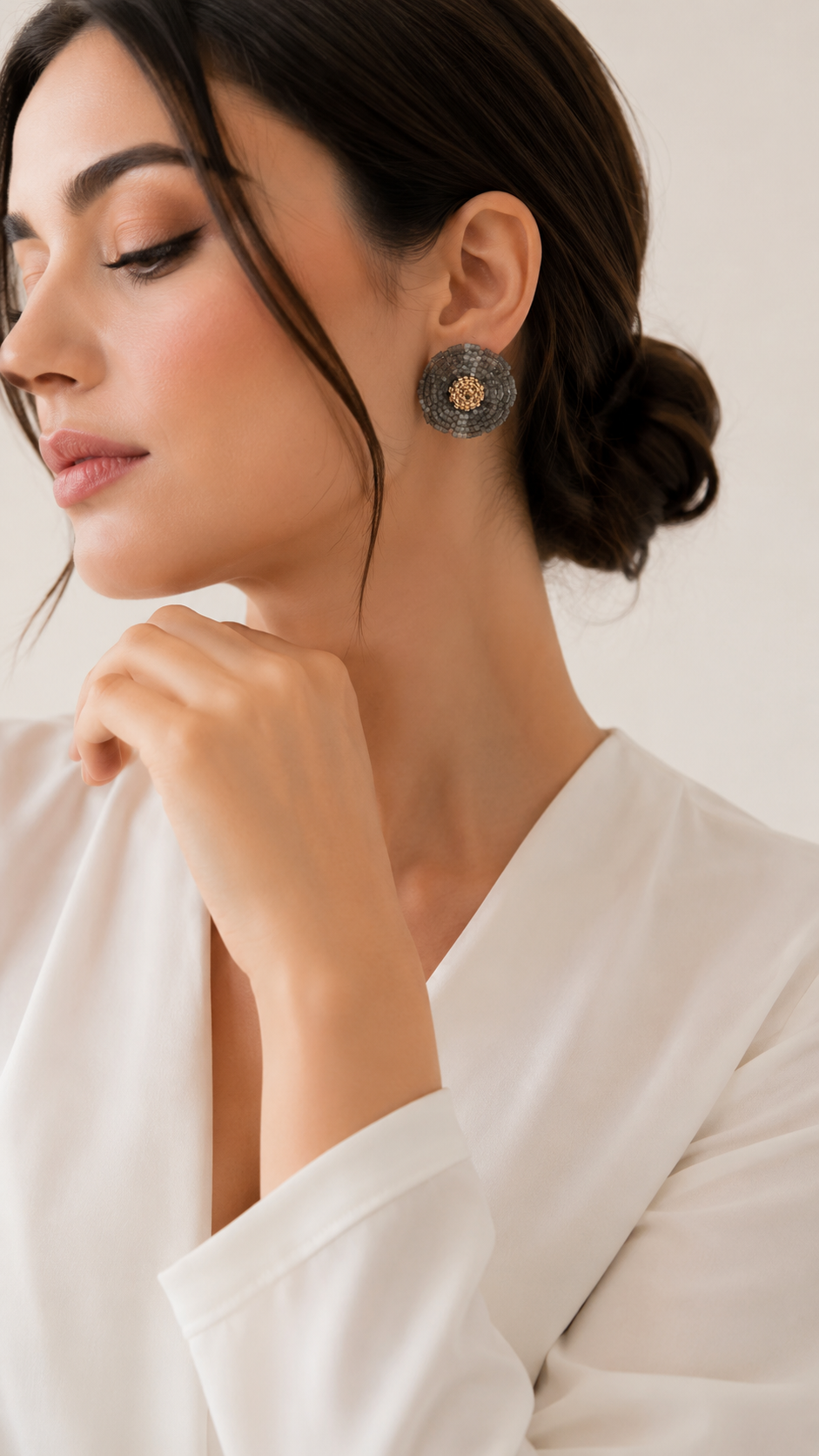 گوشواره گل منجوق ابریشمی میوکی