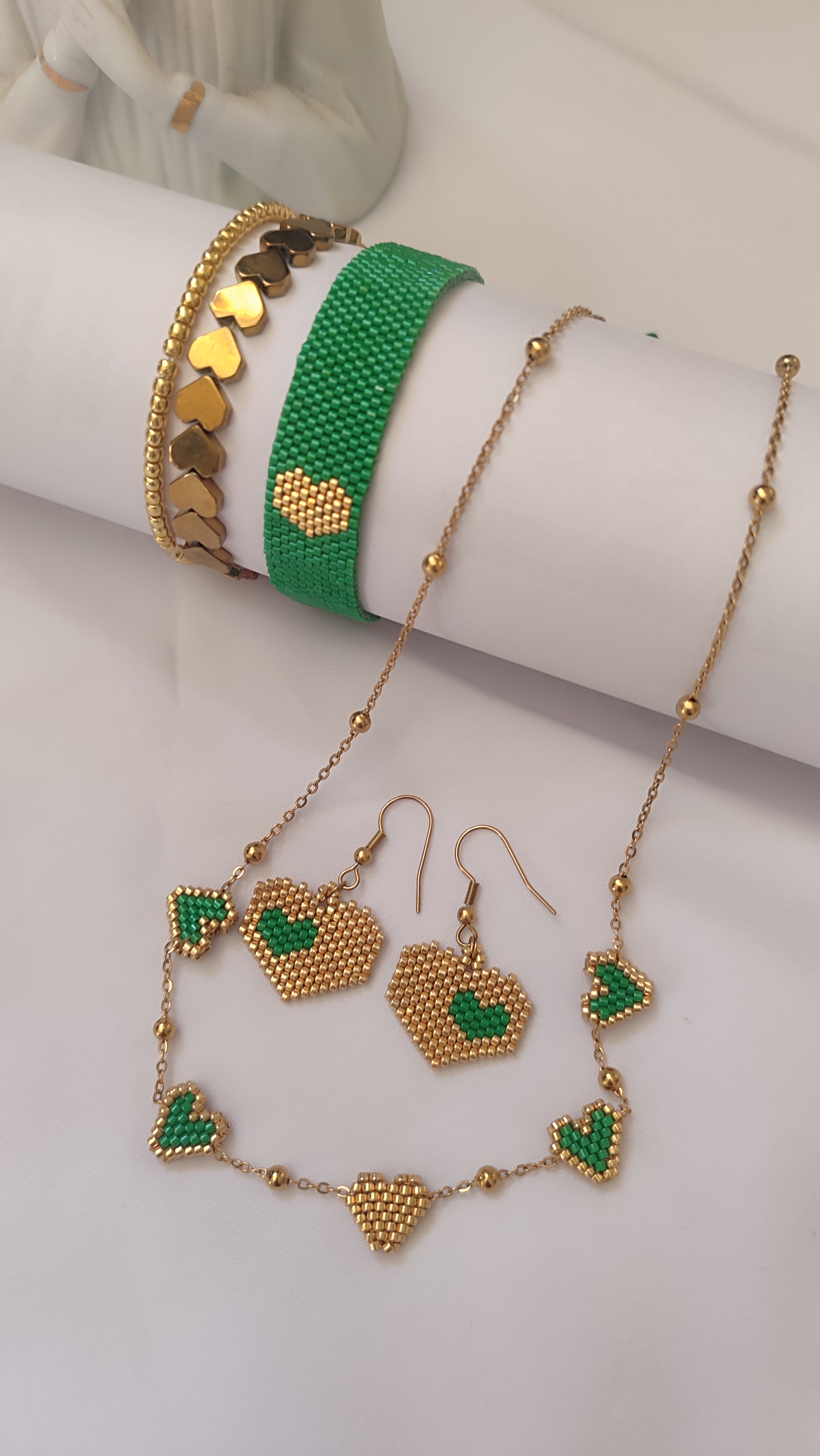 ست میوکی (شامل دستبند،گردنبندوگوشواره)